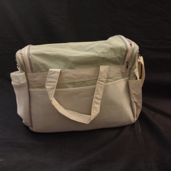 MAMAe Bebe Diaper/pump bag- NEW - Picture 6 of 7